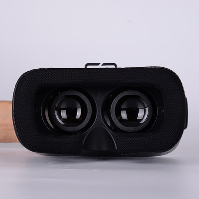 虚实交融 探索VR电子产品的原创工业设计美学